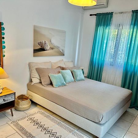 Apartamento Eratous Seaside House Varnavas Exterior foto